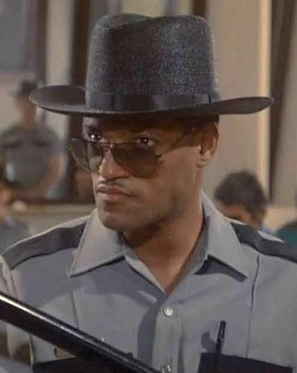 Laurence Fishburne in Miami Vice

https://www.instagram.com/p/Cj4DOJxriU3/