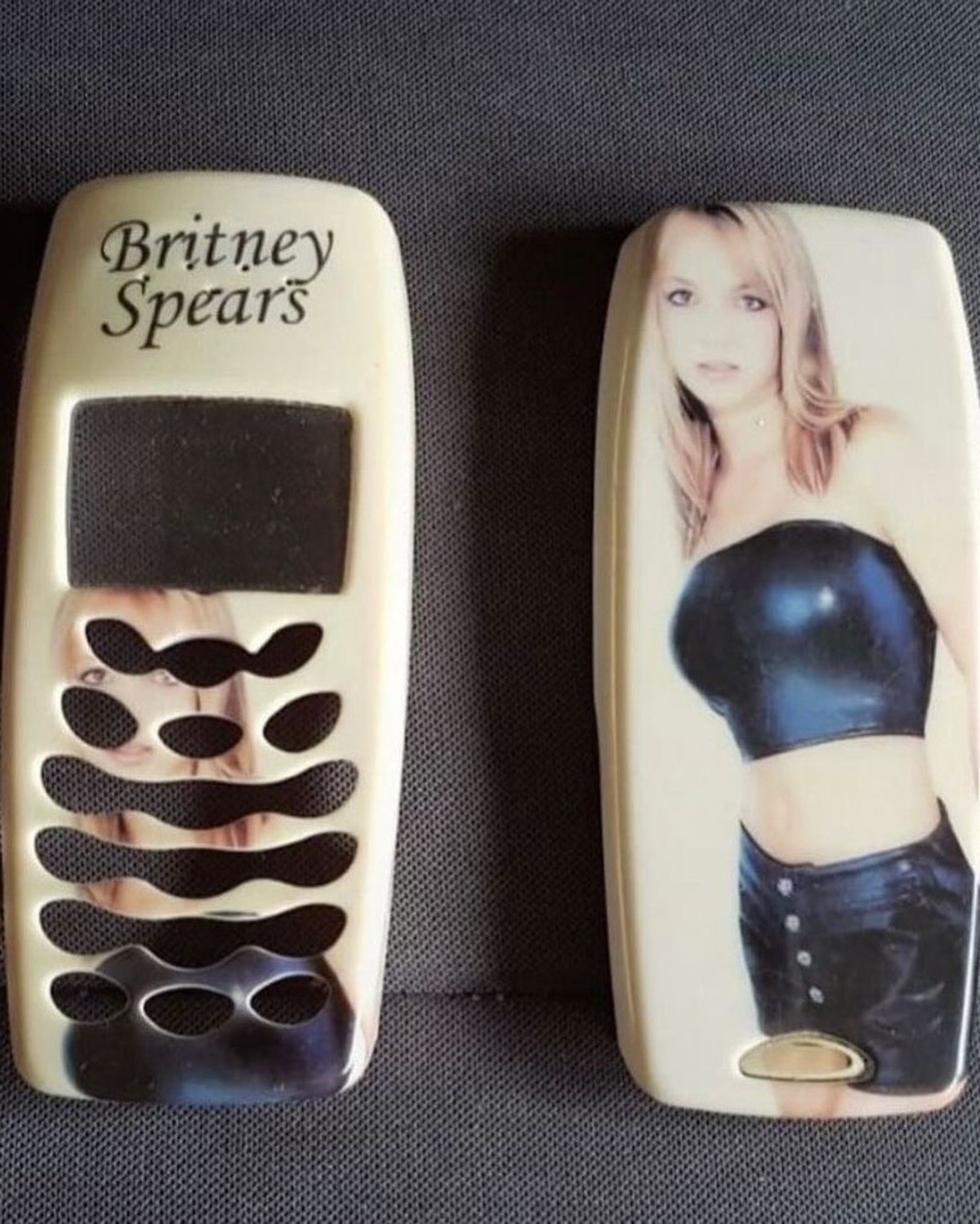 Handy Cover aus den 2000ern