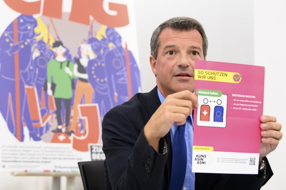 Werner Gartenmann, Geschaeftsfuehrer AUNS, spricht waehrend einer AUNS Medienkonferenz zu Begrenzungsinitiative, am Donnerstag, 30. Juli 2020, im Hotel Kreuz, in Bern. (KEYSTONE/Anthony Anex).