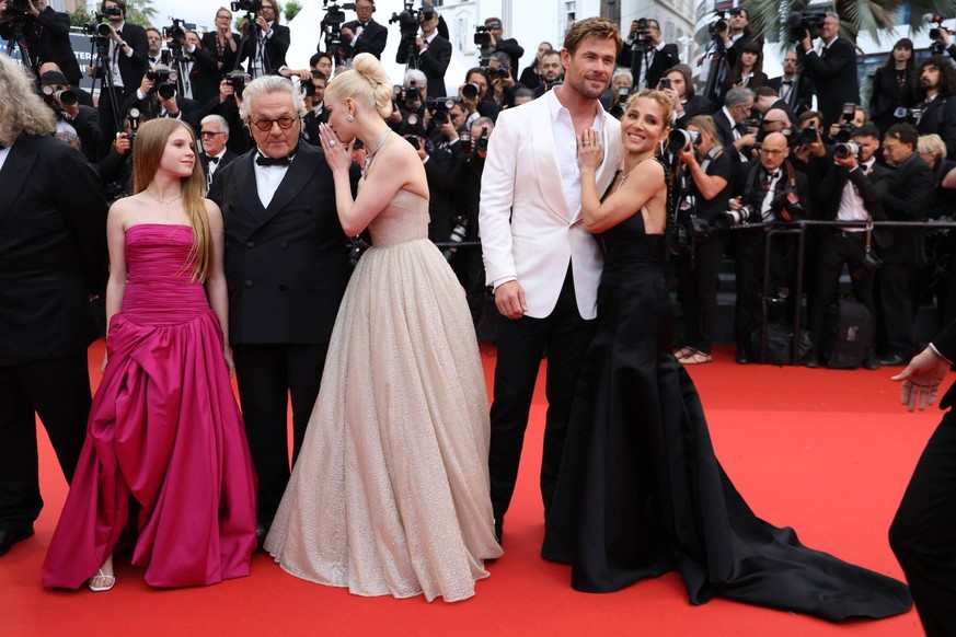 Furiosa: A Mad Max Saga Red Carpet in Cannes CANNES, FRANCE - MAY 15: Alyla Browne, George Miller, Anya Taylor-Joy, Chris Hemsworth and Elsa Pataky attends the Furiosa: A Mad Max Saga Furiosa: Une Sag ...