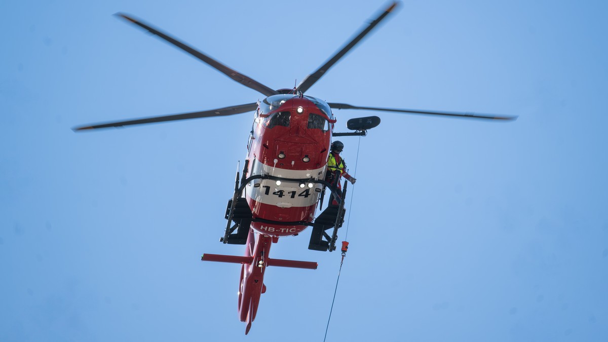 The new Airbus H 145 D3 based at the REGA base in Magadino in flight, during the REGA exercise involving the evacuation of the Monte Tamaro cable car, Rivera, Wednesday 18 March 2026..(KEYSTONE/Ti-Pre ...