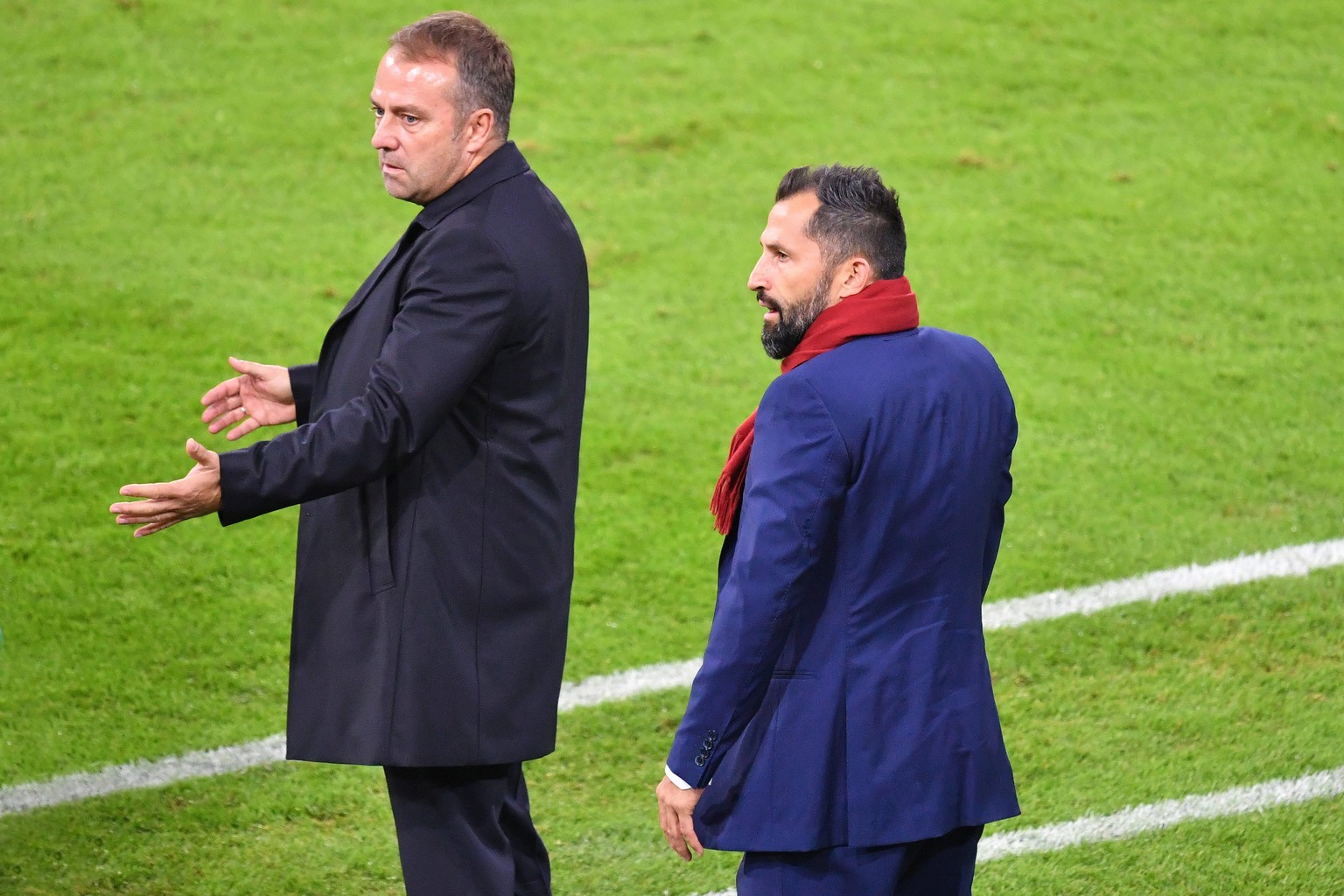 Zwist zwischen Hans Dieter Flick Hansi ,Trainer Bayern Muenchen und Hasan SALIHAMIDZIC Sportvorstand Bayern Muenchen. Archivfoto: v.li:Hans Dieter Flick Hansi ,Trainer Bayern Muenchen, Hasan SALIHAMID ...