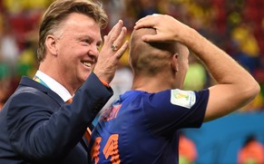 Louis van Gaal und Arjen Robben.