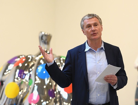 NEW YORK, NY - MAY 09: David Zwirner speaks during the Yayoi Kusama: Give Me Love press preview at David Zwirner Art Gallery on May 9, 2015 in New York City. (Photo by Andrew Toth/Getty Images)