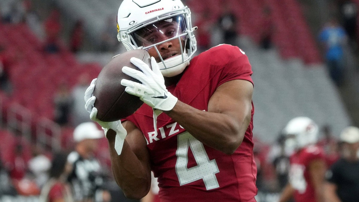 Syndication: Arizona Republic Arizona Cardinals receiver Rondale Moore 4 warms up before their game against the Atlanta Falcons at State Farm Stadium on Nov. 12, 2023, in Glendale. , EDITORIAL USE ONL ...