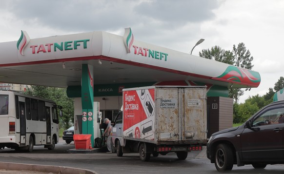 epa13056775 A view of a Tatneft gas station outside Moscow, Russia, 22 June 2026. Russian Presidential Spokesman Dmitry Peskov said on 22 June that the Russian government is taking measures to address ...