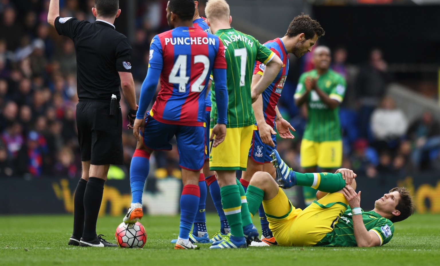 Timm Klose verletzte sich am Samstag beim 0:1 gegen&nbsp;Crystal Palace am linken Knie.
