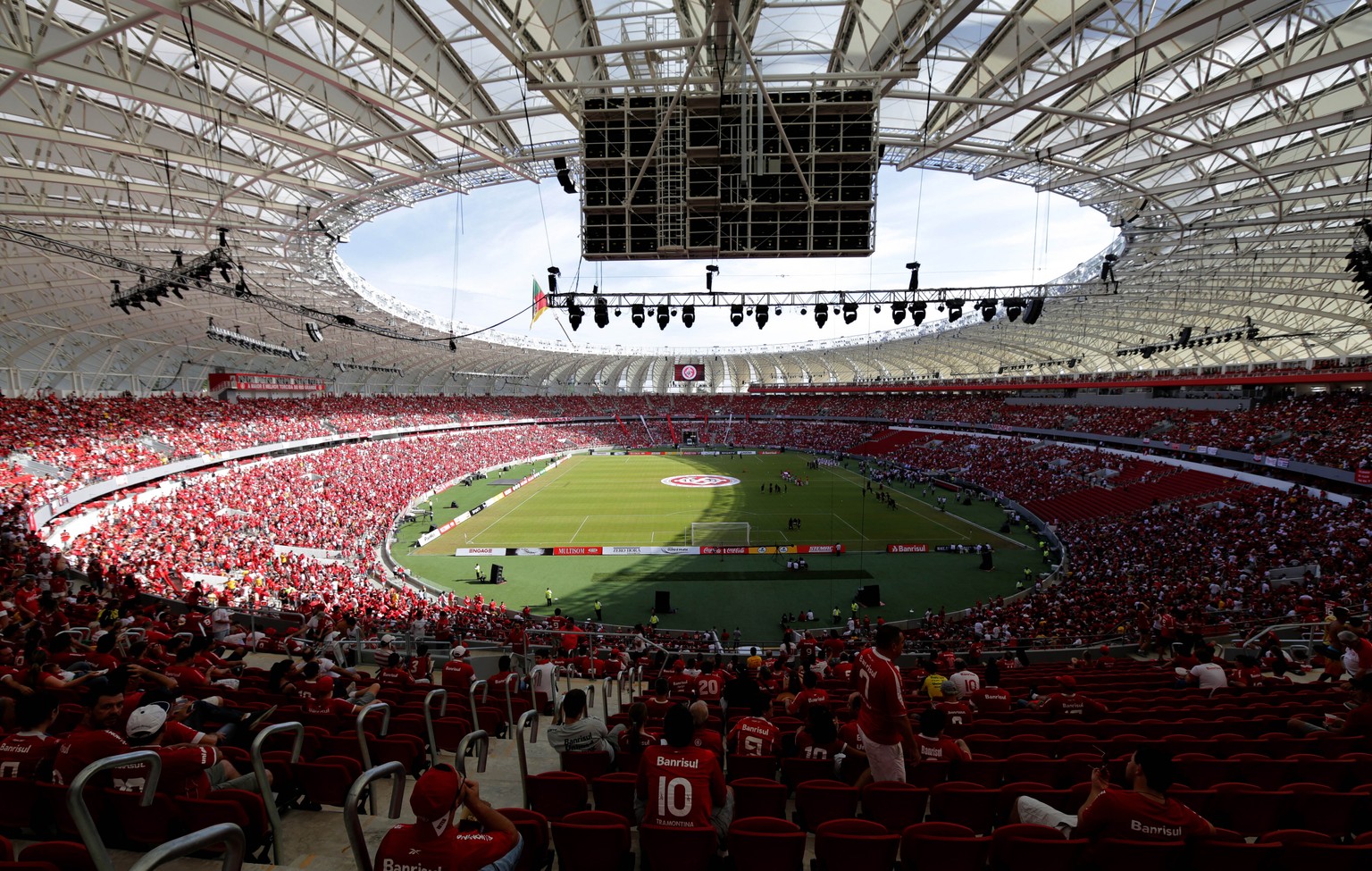 Wen entdecken die Fans an der WM, hier im Stadion von Porto Alegre?