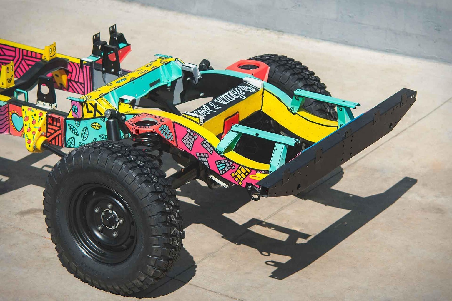 cool n vintage land rovers lissabon portugal auto 4x4 offroader restomod retro oldtimer https://www.coolnvintage.com/gallery-coolnvintage