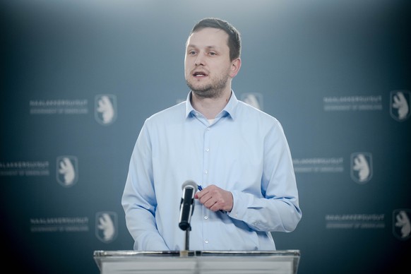 epa12629518 Chairman of the Naalakkersuisut, Greenland's Prime Minister Jens-Frederik Nielsen holds a press conference in Nuuk, Greenland, 05 January 2026. EPA/OSCAR SCOTT CARL DENMARK OUT