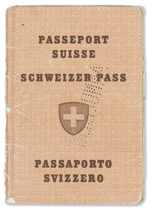 Hoher Preis: Nach der Hochzeit mit einem Ausländer verloren viele Schweizerinnen ihre Staatsbürgerschaft.