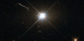 Dieses rasant wachsende Schwarze Loch frisst alle zwei Tage eine Sonne