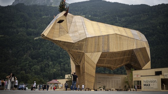&lt;p&gt;Der Gabentempel des ESAF Glarnerland+ befindet sich unter dem Holzstier.&lt;/p&gt;