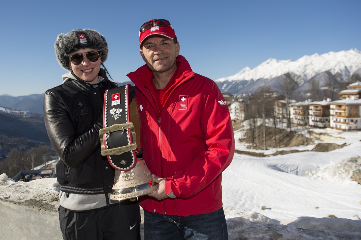 Gian Gilli mit Skifahrerin Abderhalden.