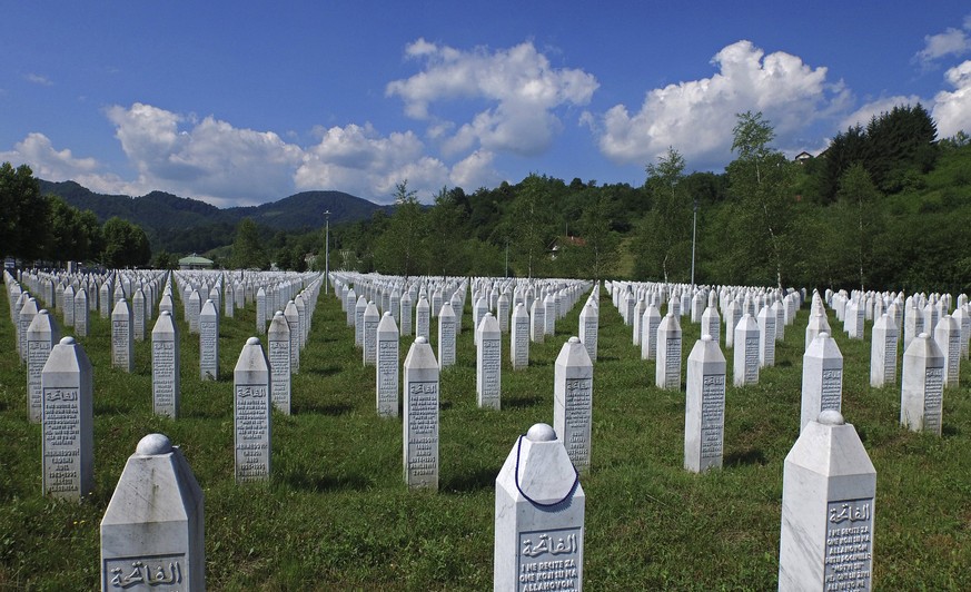 Memorial der Srebrenica-Opfer. Am 11. Juli jährt sich das Massaker zum 20. Mal.