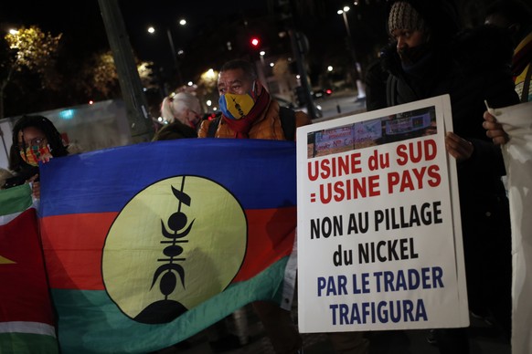 Protesters over the future of New Caledonia&#039;s Vale nickel plant attend a gathering near the French Overseas Ministry, in Paris, Wednesday, Dec. 16, 2020. Debate over the sale of the plant has bec ...