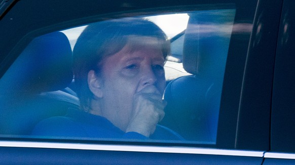 epa06857276 German Chancellor and Christian Democratic Union (CDU) party leader Angela Merkel arrives at the Chancellery after a board meeting at the CDU headquarters in Berlin, Germany, 02 July 2018. ...