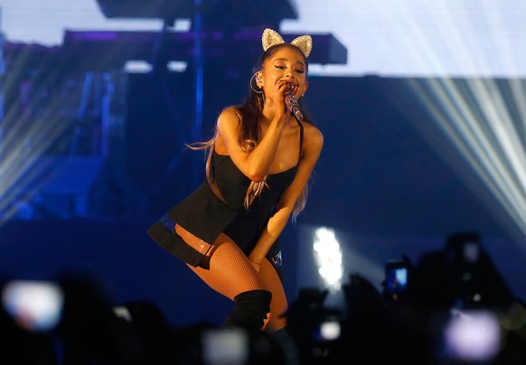 epa05982564 (FILE) - US singer Ariana Grande performs during the Honeymoon Tour concert in Jakarta, Indonesia, 26 August 2015 (reissued 23 May 2017). According to a statement released by the Greater M ...