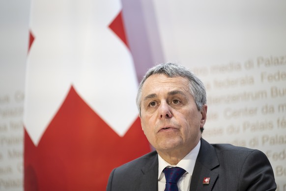 Bundesrat Ignazio Cassis spricht an einer Medienkonferenz ueber das Paket Schweiz-EU, am Mittwoch, 30. April 2025, im Medienzentrum Bundeshaus in Bern. (KEYSTONE/Anthony Anex)
