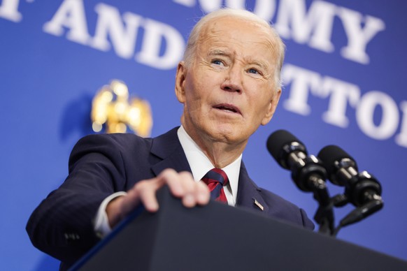 epa11768981 US President Joe Biden delivers remarks at the Brookings Institution in Washington, D.C., USA, 10 December 2024. President Biden is promoting the effects of his &#039;middle-out, bottom-up ...