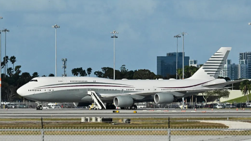 trump qatar jet
