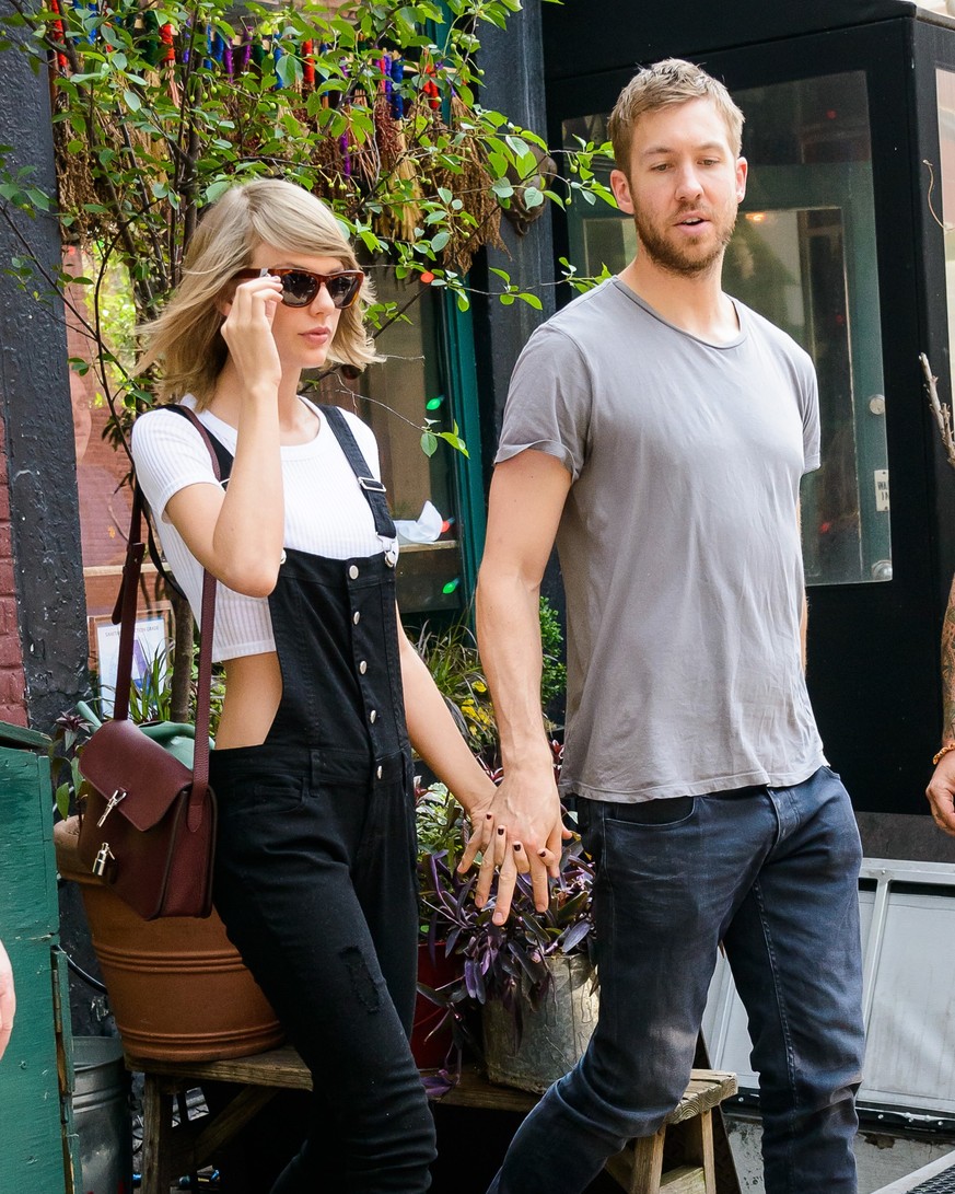 Taylor Swift Sighting Taylor Swift and Calvin Harris had lunch at The Spotted Pig, New York, New York, United States C.Smith/ WENN.com 22537743.jpg