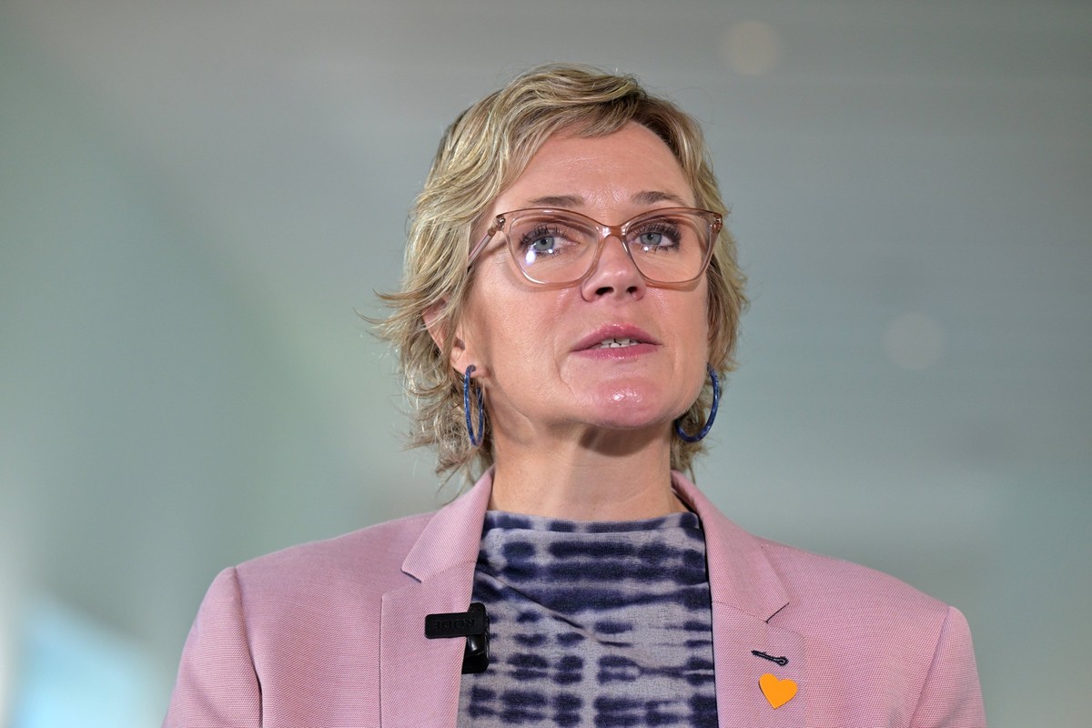 ZALI STEGGALL DV PRESSER, Independent Member for Warringah Zali Steggall at a press conference at Parliament House in Canberra, Monday, February 12, 2024. ACHTUNG: NUR REDAKTIONELLE NUTZUNG, KEINE ARC ...