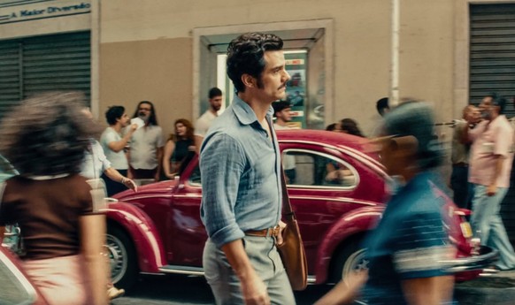 Wagner Moura USA. Wagner Moura in a scene from CNeon new movie: The Secret Agent 2025. Plot: In 1977, a technology expert flees from a mysterious past and returns to his hometown of Recife in search o ...