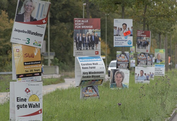 Wer bezahlt diese Plakate? Bald soll darüber mehr Klarheit herrschen.