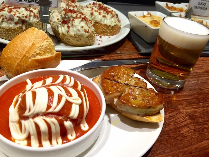 restaurants oliver baroni europa usa bar gaucho pamplona spanien baskenland pinxos tapas 
essen food