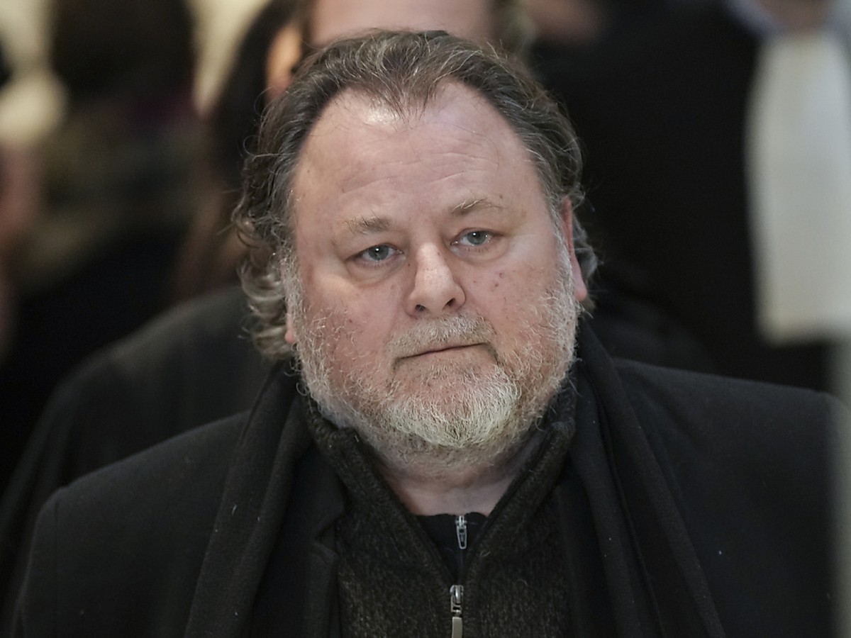 Le r�alisateur fran�ais Christophe Ruggia a �t� reconnu coupable d'avoir agress� sexuellement l'actrice Ad�le Haenel lorsqu'elle avait entre 12 et 14 ans.
