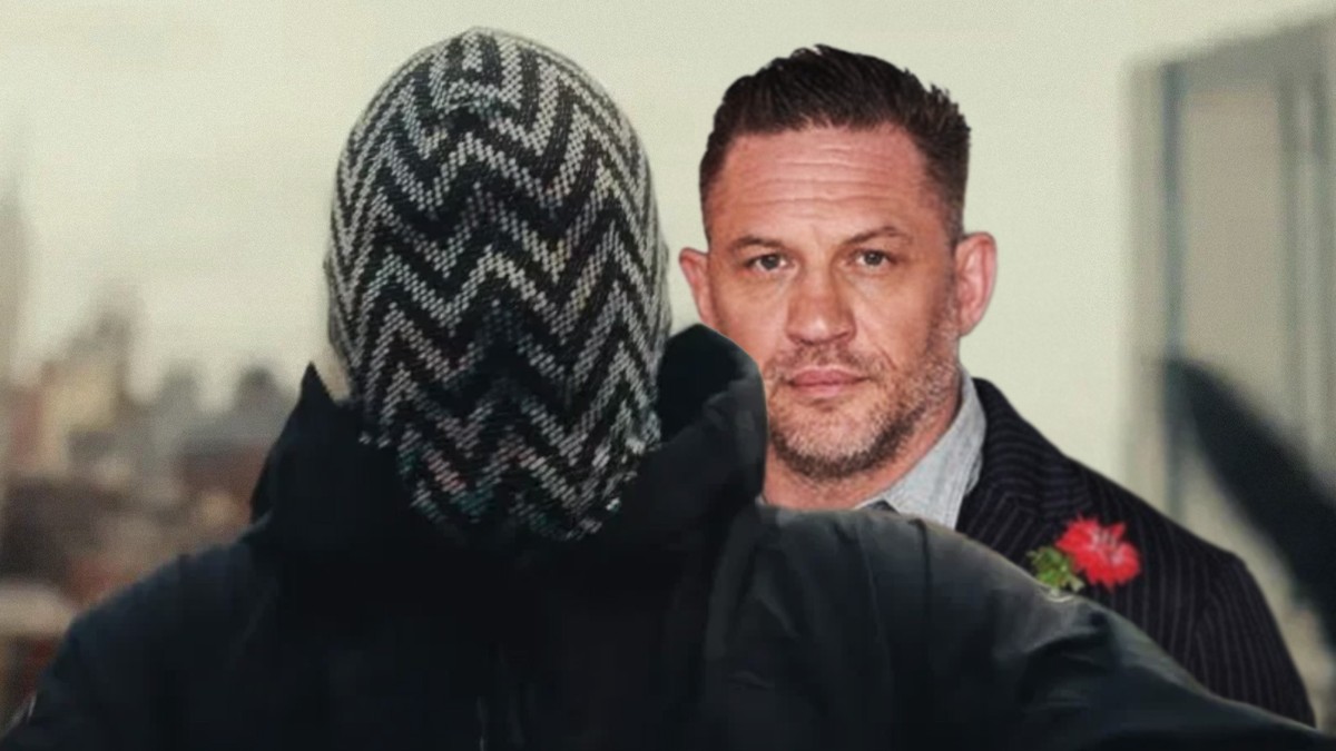 Frankie Pulitzer, c'est lui. Et derrière le masque, on trouve l'acteur Tom Hardy.
