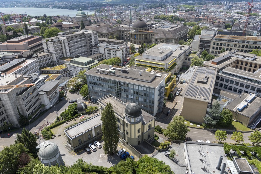 ZUR GEPLANTEN UMGESTALTUNG DES ZUERCHER HOCHSCHULQUARTIERS STELLEN WIR IHNEN HEUTE FOLGENDES NEUES BILDMATERIAL ZUR VERFUEGUNG --- The USZ Kernareal Mitte (the central core area of the University Hosp ...