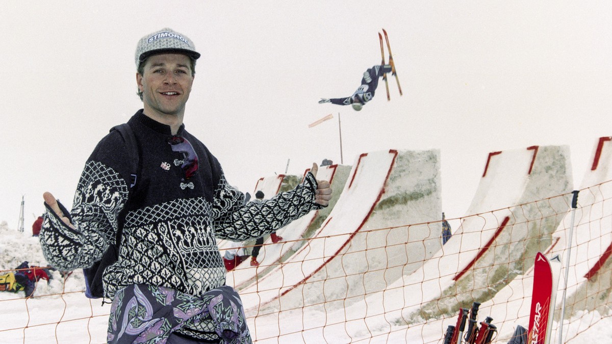 Andreas "Sonny" Schoenbaechler, Olympiasieger im Sprungwettbewerb der Skiakrobaten, aufgenommen am 13. Maerz 1994. (KEYSTONE/Str)