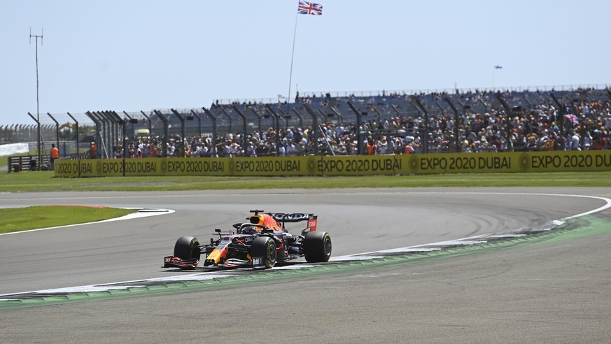 epa09350194 Dutch Formula One driver Max Verstappen of Red Bull Racing in action during the second practice session of the Formula One Grand Prix of Great Britain at the Silverstone Circuit, in Northa ...