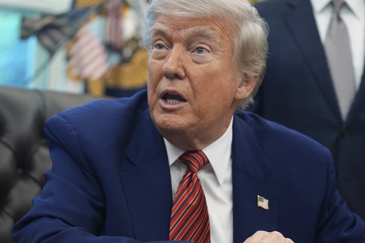 President Donald Trump speaks to reporters after signing executive orders regarding nuclear energy in the Oval Office of the White House, Friday, May 23, 2025, in Washington. (AP Photo/Evan Vucci)
Don ...