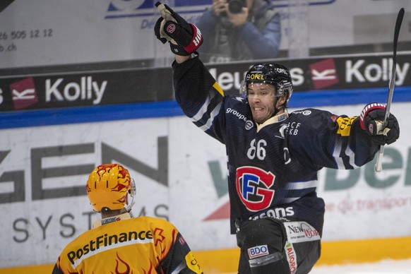 Fribourgs Julien Sprunger jubelt waehrend des Meisterschaftsspiels der National League, zwischen dem HC Fribourg-Gotteron und den SCL Tigers, am Sonntag 5. Januar 2020, in der BCF Arena in Fribourg. ( ...