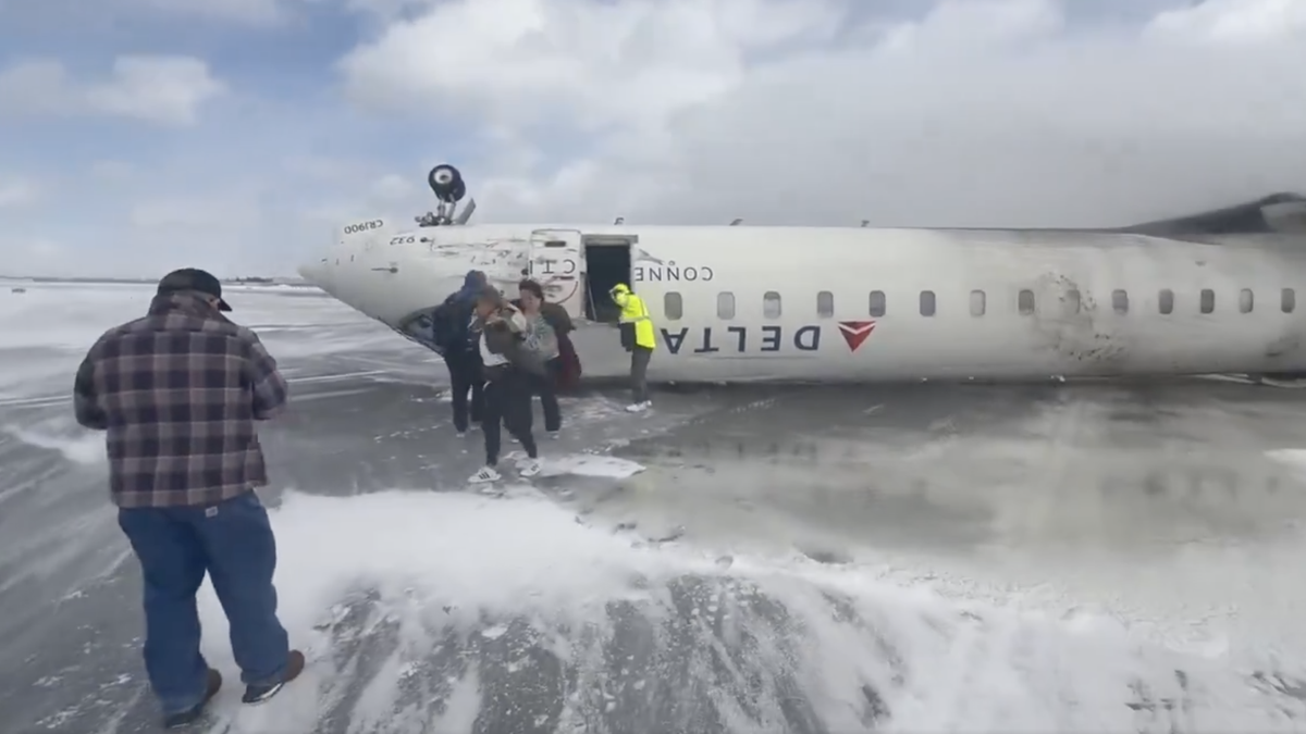 Toronto: un accident d'avion fait de nombreux blessés