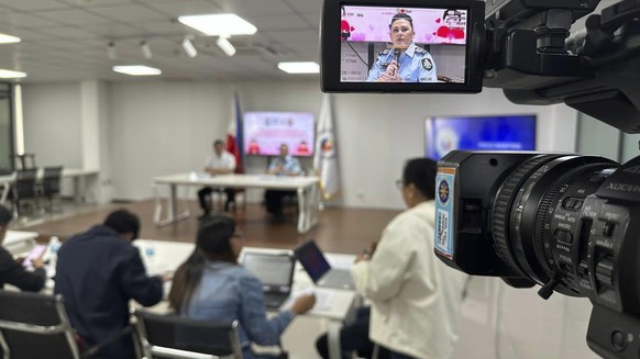 Kathleen Oehlers of the Australian Federal Police talks during a press conference in Manila, Philippines, Friday, Feb 14, 2025. (AP Photo/Joeal Calupitan)