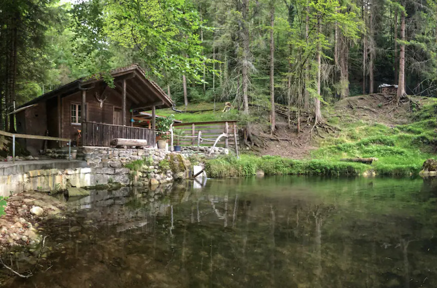 Rauszeit abgelegene Unterkünfte von AirBnB in der Schweiz ruhige Ferienwohnung Sigriswil BE