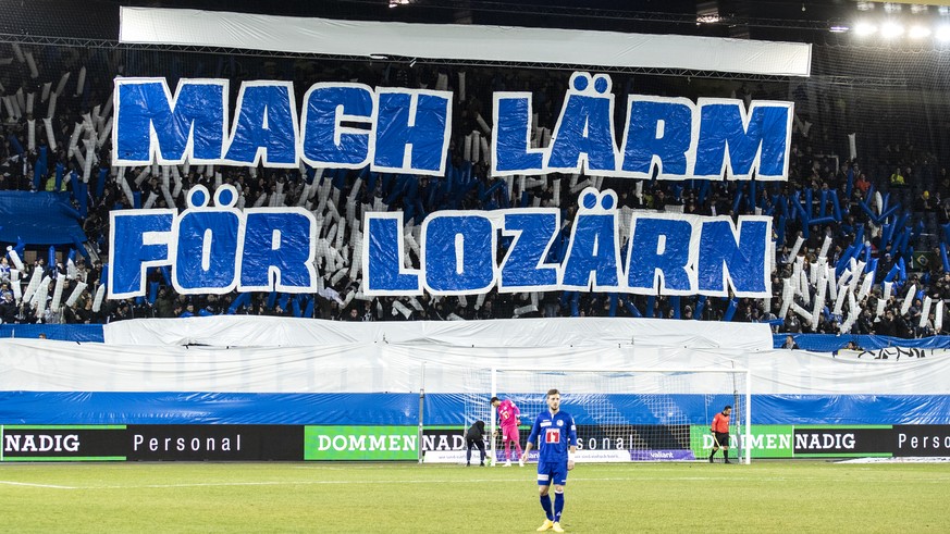 Luzerner Fans vor dem Fussball Meisterschaftsspiel der Super League zwischen dem FC Luzern und den BSC Young Boys, in der Swisspor Arena in Luzern, am Samstag, 1. Februar 2020. (KEYSTONE/Alexandra Wey ...