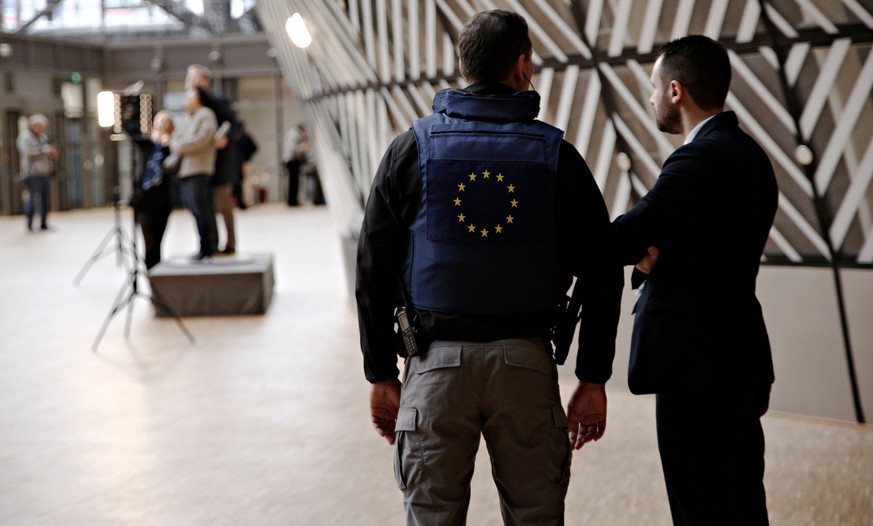 Apple warnt vor Massenüberwachung – «Chatkontrolle» der EU rückt näher