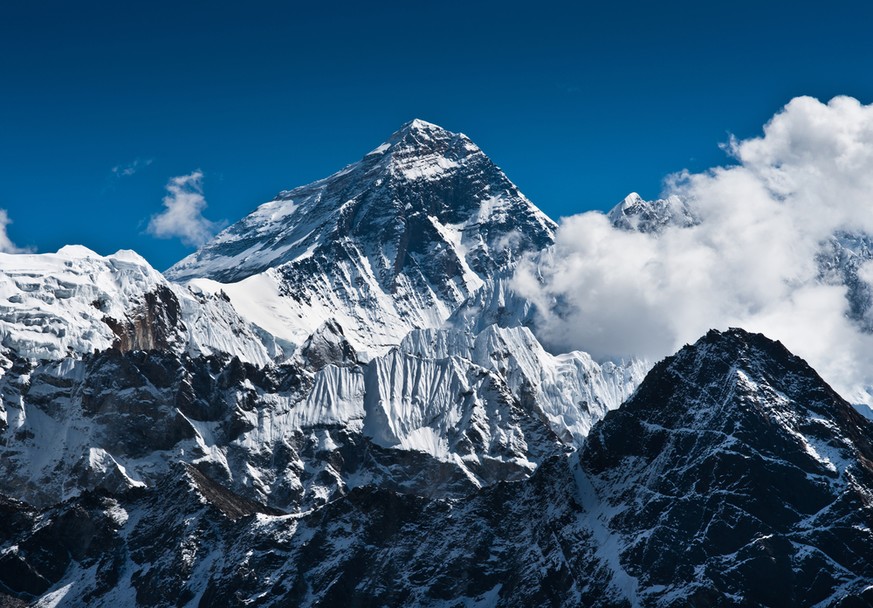 Der bekannteste der höchsten Berge: Mount Everest im Himalaja.&nbsp;