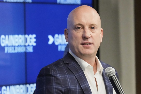 FILE - Group 1001 President &amp; Chief Executive Officer Dan Towriss, also CEO of TWG Motorsports, speaks during a news conference in Indianapolis, Monday, Sept. 27, 2021.(AP Photo/AJ Mast, File)
Dan ...