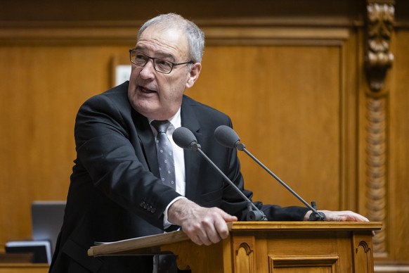 Bundesrat Guy Parmelin spricht zur Grossen Kammer an der Wintersession der Eidgenoessischen Raete, am Dienstag, 12. Dezember 2023 im Nationalrat in Bern. (KEYSTONE/Alessandro della Valle)