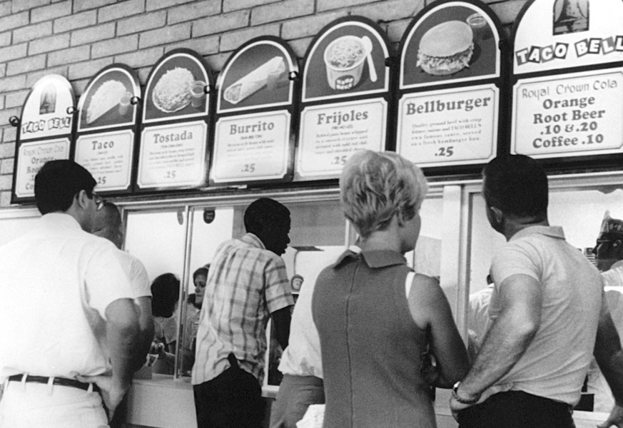 Taco Bell 1960s retro fast food https://www.reddit.com/media?url=https%3A%2F%2Fi.redd.it%2Fzlpaapq4bdsa1.jpg
