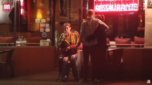 Vier reiche und zum Teil berühmte Personen.