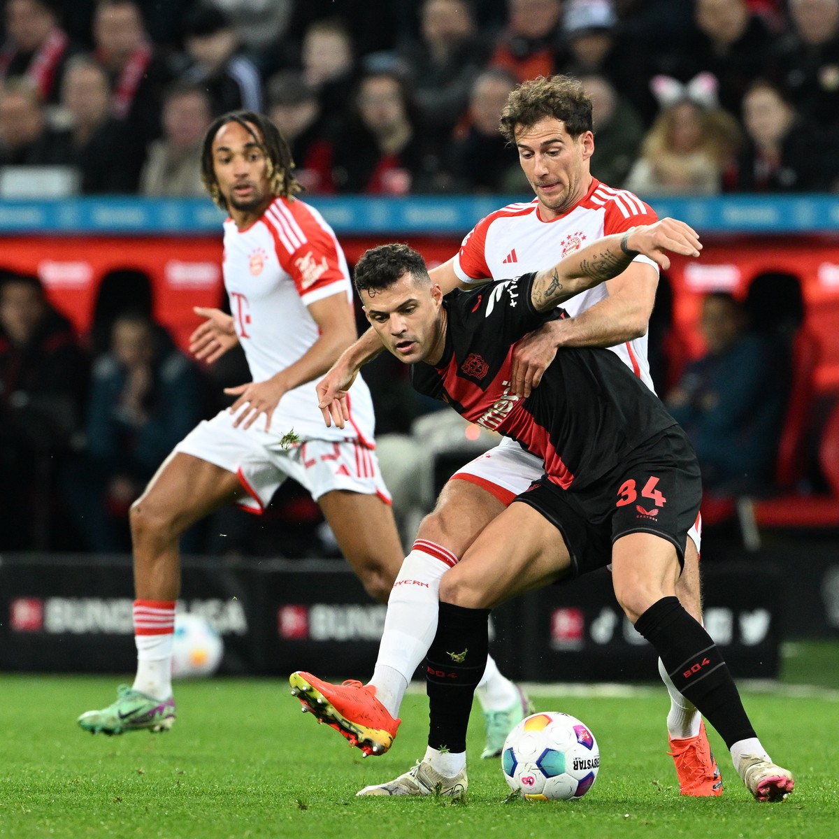 10.02.2024, Nordrhein-Westfalen, Leverkusen: Fu