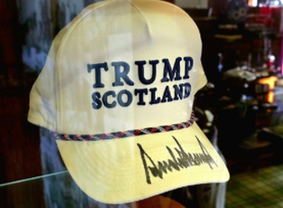 bilder trump schottland AZ