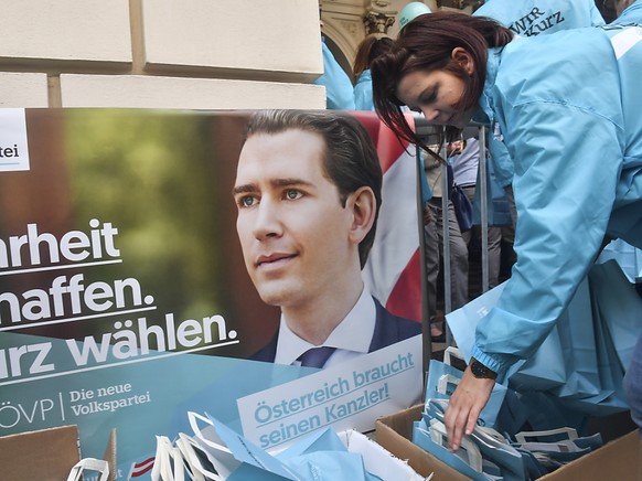 Gute Chancen für Ex-Kanzler Sebastian Kurz: Die Österreicher wählen am heutigen Sonntag nach dem skandalbedingten Ende der Koalition von konservativer ÖVP und rechter FPÖ ein neues Parlament.